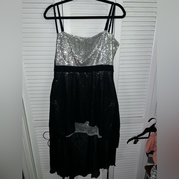 Mini HiLo Dress - Picture 1 of 4